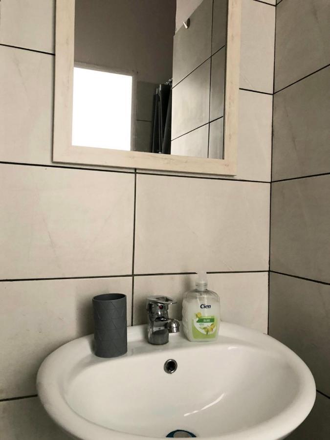 Lysandros Apartments In Athens, Near The Metro Екстериор снимка