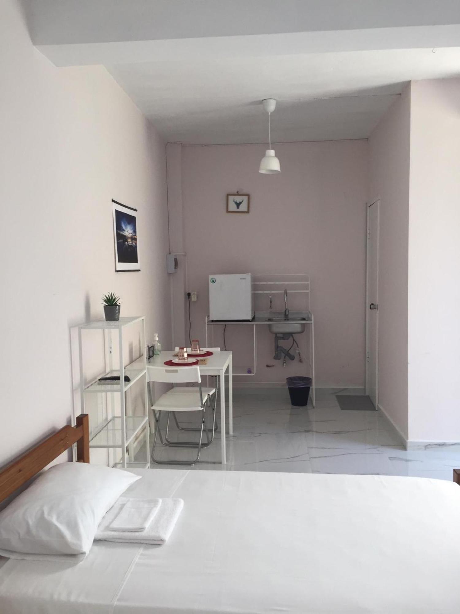 Lysandros Apartments In Athens, Near The Metro Екстериор снимка